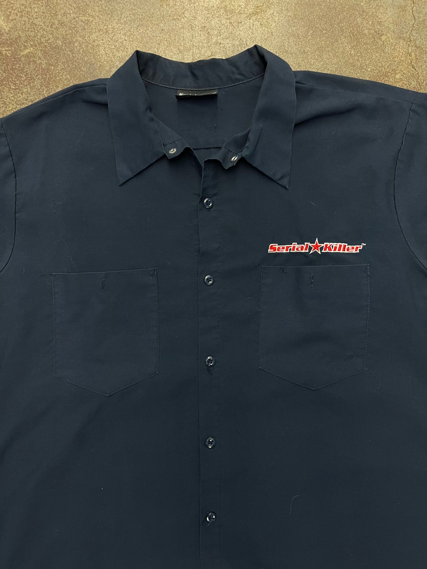 1990's Serial Killer Embroidered Logo Short Sleeve Button Up Work Shirt - XL