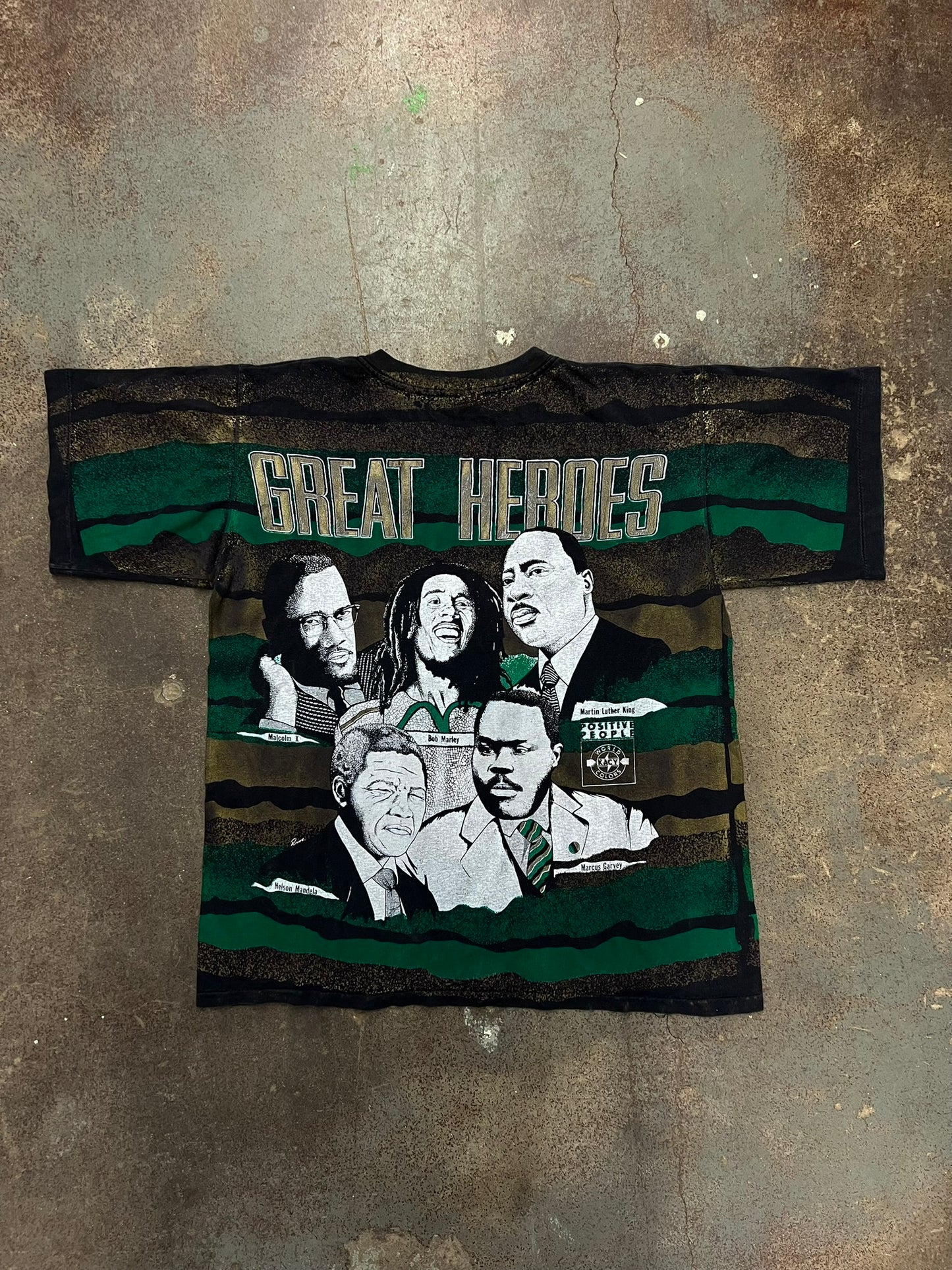 1990's Great Heroes Black History All Over Print Graphic T-Shirt - XL