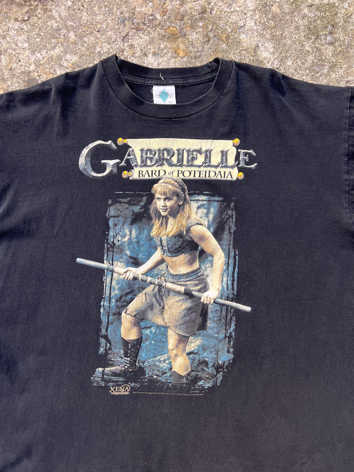 1997 Xena Princess Warrior Gabrielle Bard of Poteidaia Graphic T-Shirt - XXL