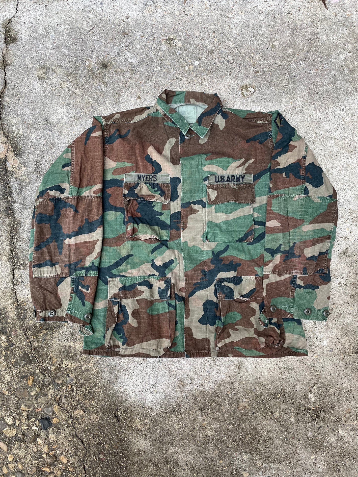 1990's/2000's U.S. Army Woodland Camo Field Jacket - XL