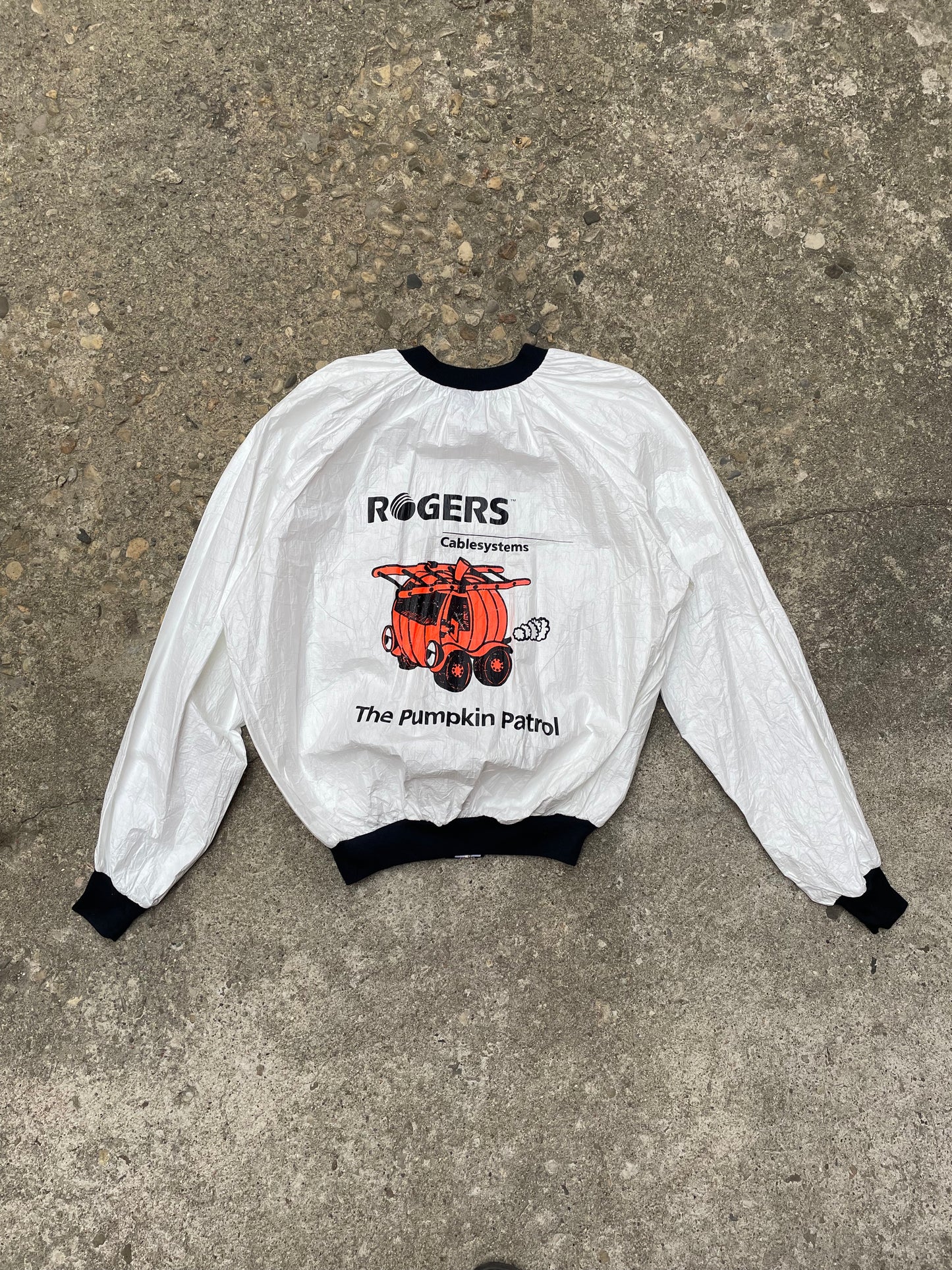 1980's/1990's Rogers Communications 'Pumpkin Patrol' Tyvek Jacket - L