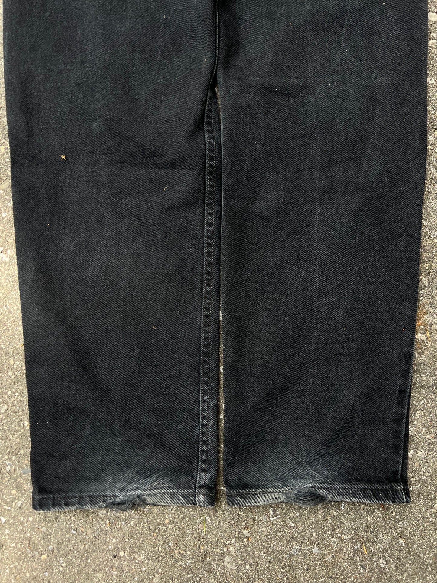 Levi's 550 Relaxed Fit Black Denim Jeans - 34
