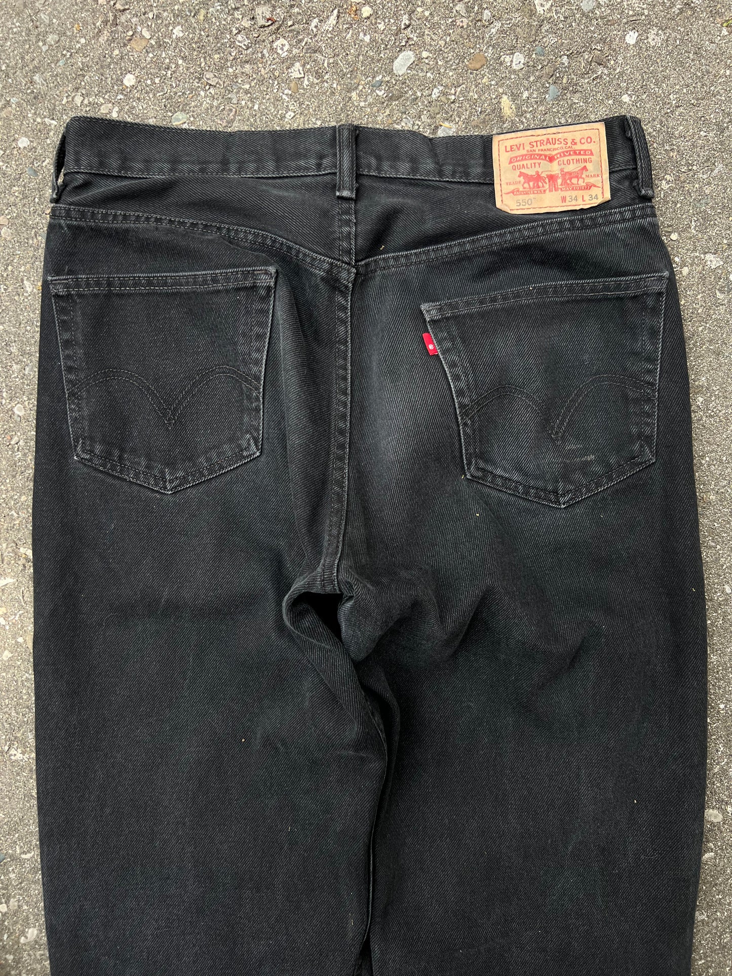Levi's 550 Relaxed Fit Black Denim Jeans - 34