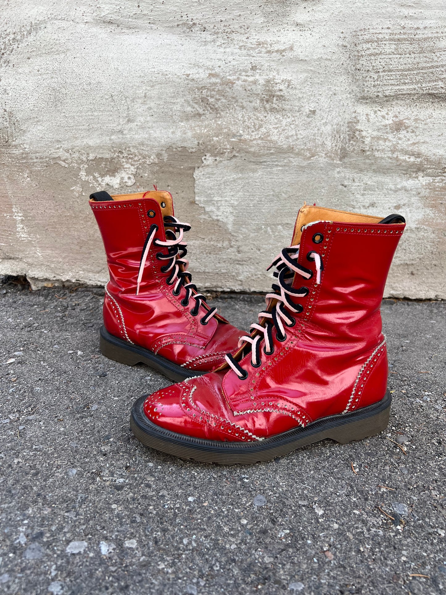 1980's/1990's Doc Martens 5729 Red Patent Leather Wingtip Derby Boots - Women's 7.5