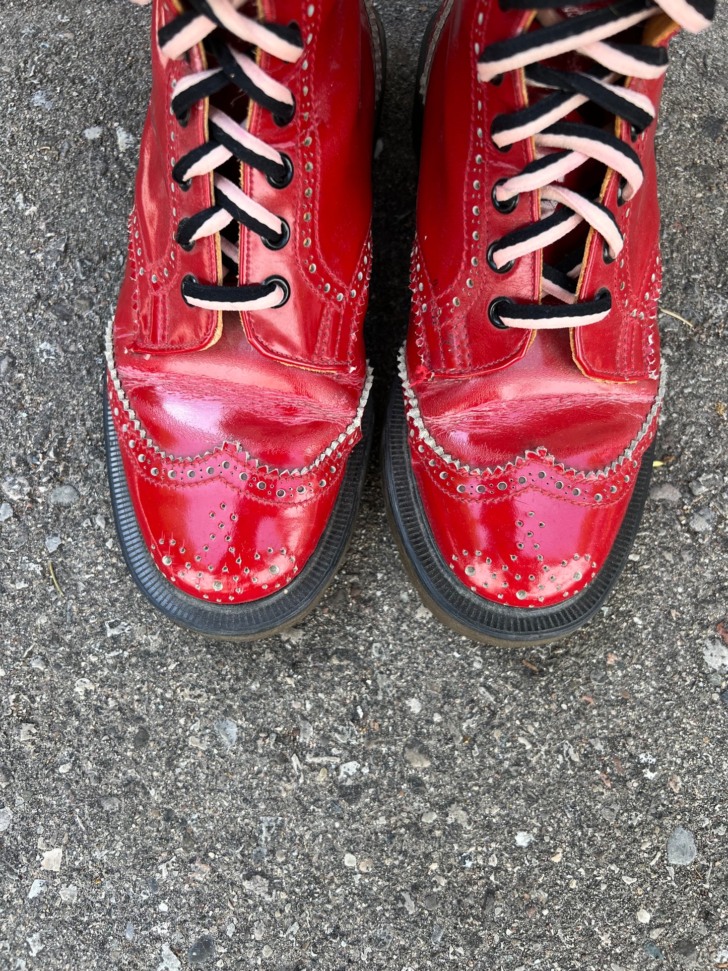 1980's/1990's Doc Martens 5729 Red Patent Leather Wingtip Derby Boots - Women's 7.5