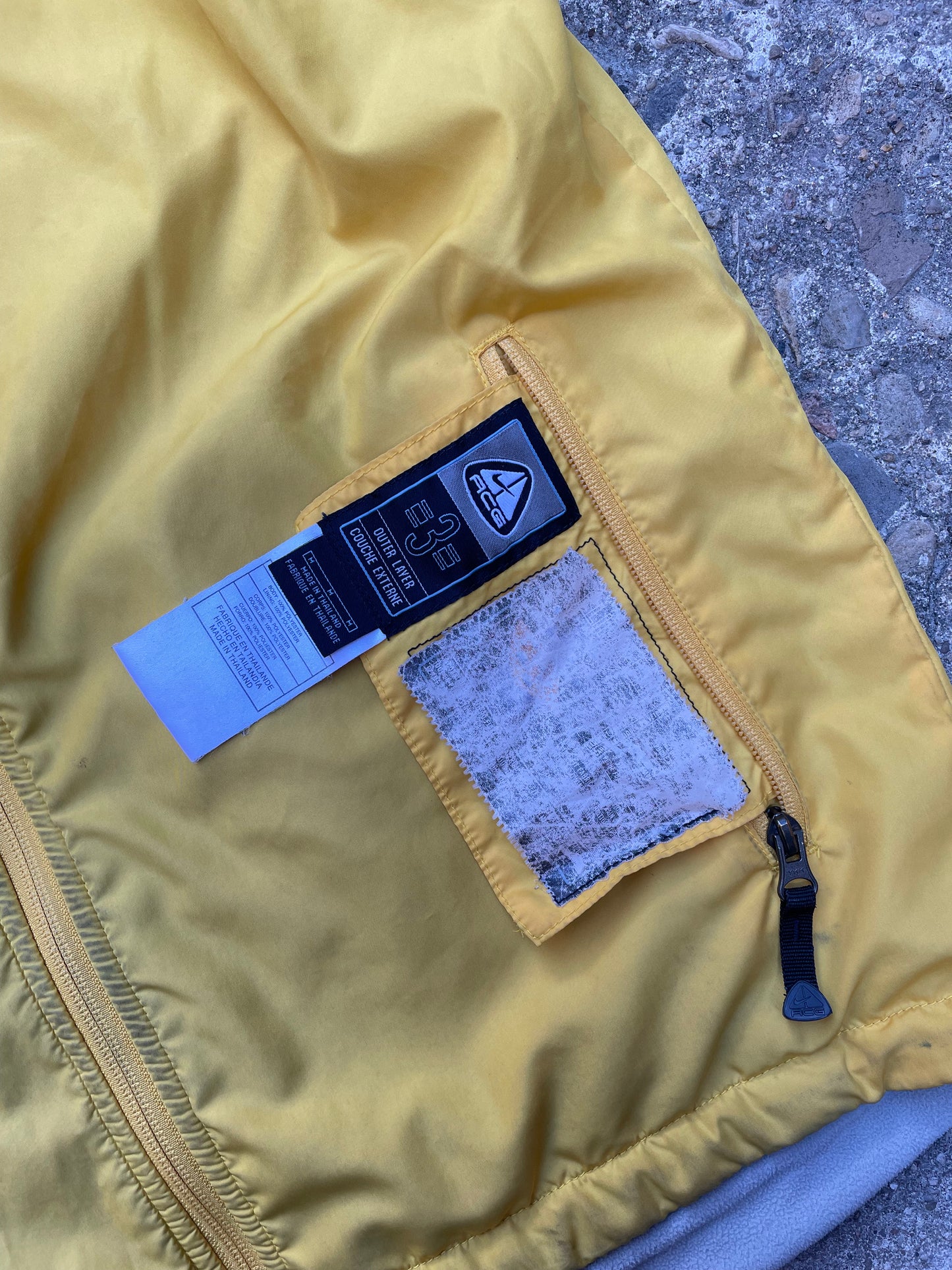 1990's/2000's Nike ACG Reversible Vest - L