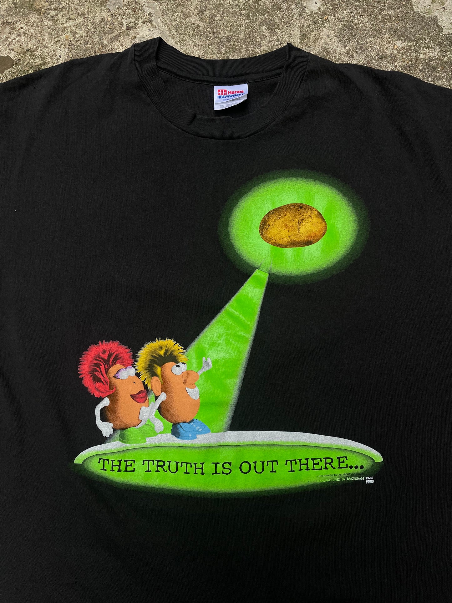 1995 Mr. Potato Head 'The Truth is Out There...' X-Files Spoof Graphic T-Shirt - XL
