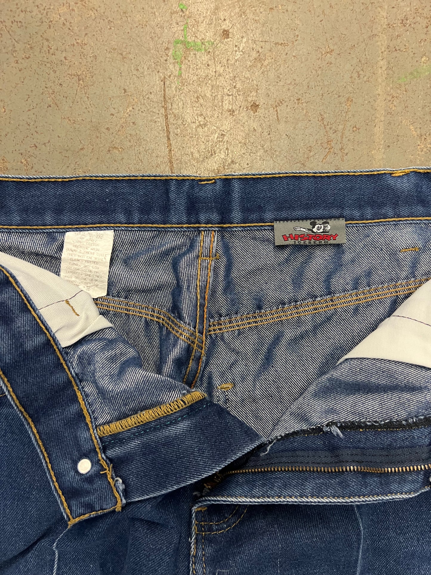 1990's Iceberg History Baggy Dark Wash Denim Carpenter Jeans - 34