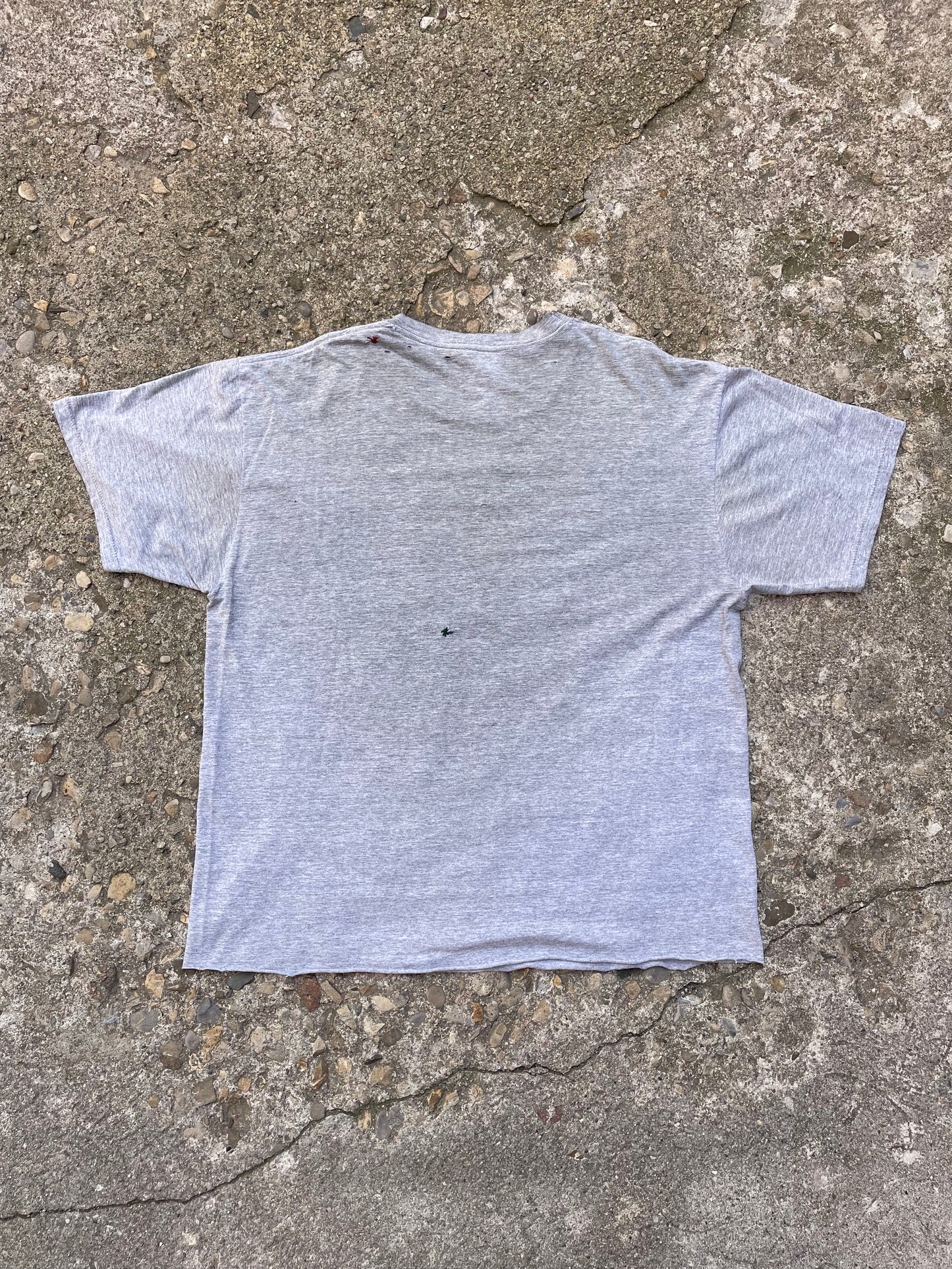 1990's Thrashed Jerzees Blank Grey Pocket T-Shirt - L