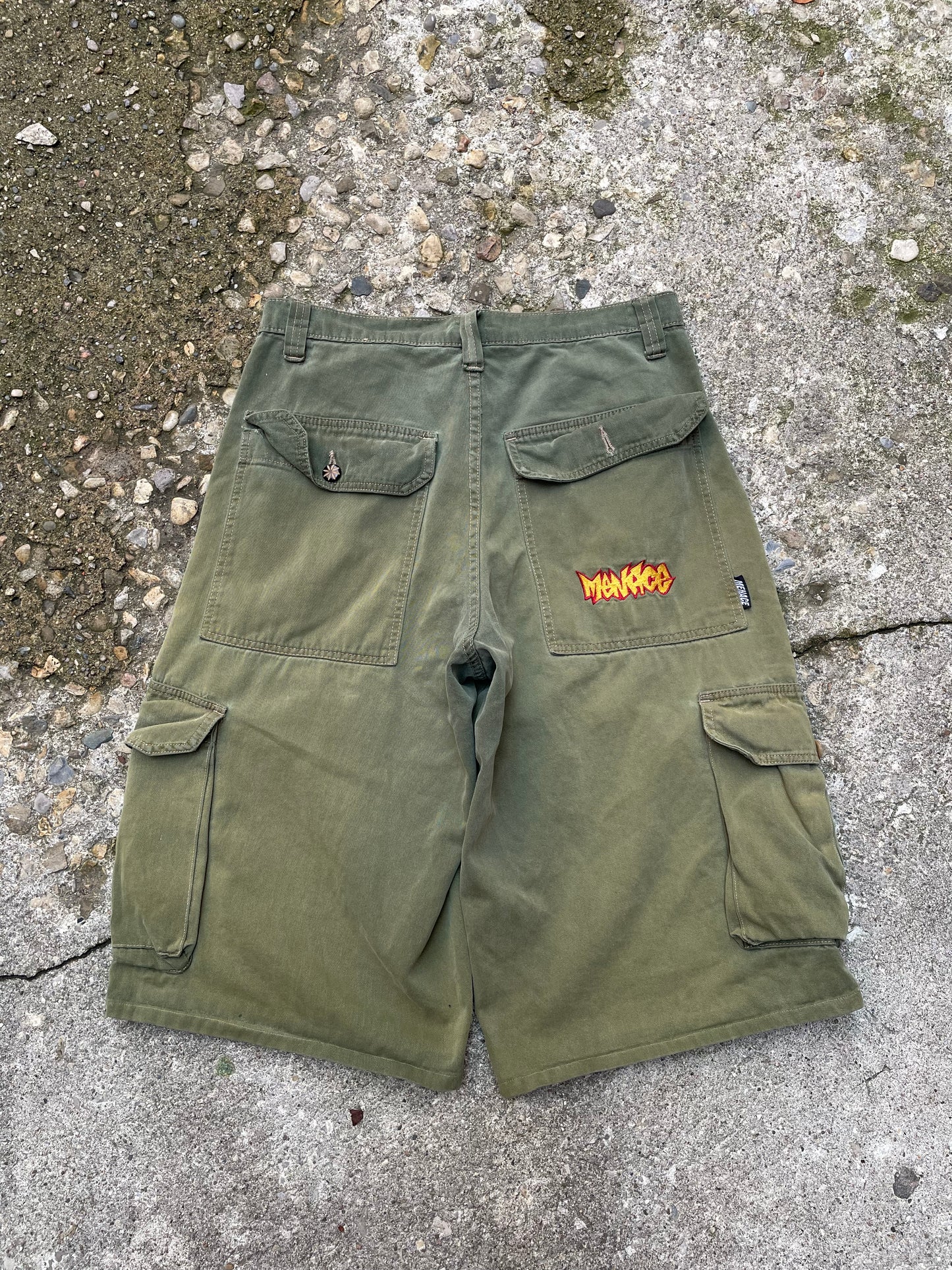 1990's Menace Skateboards Baggy Cargo Shorts - 34