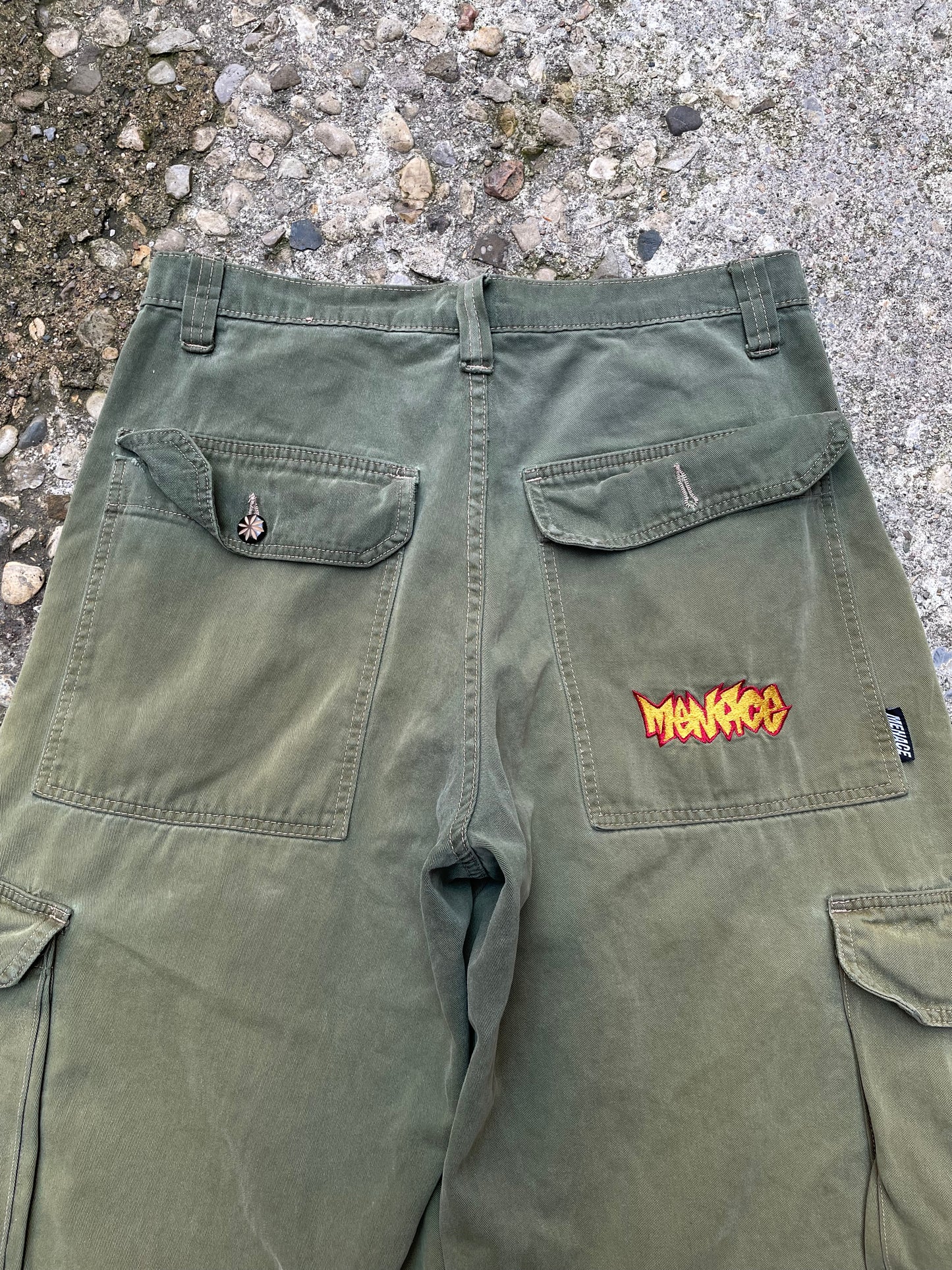 1990's Menace Skateboards Baggy Cargo Shorts - 34