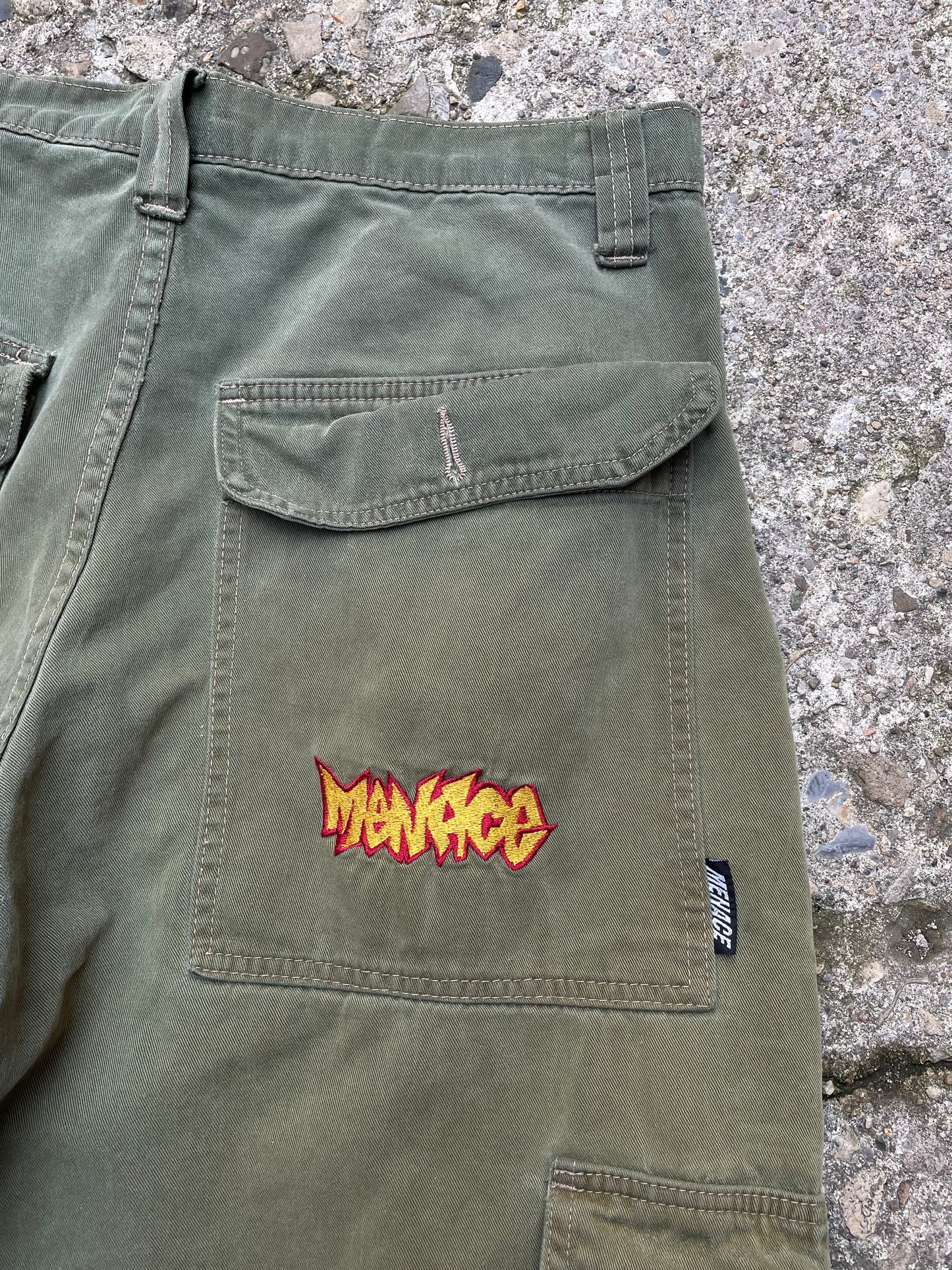 1990's Menace Skateboards Baggy Cargo Shorts - 34