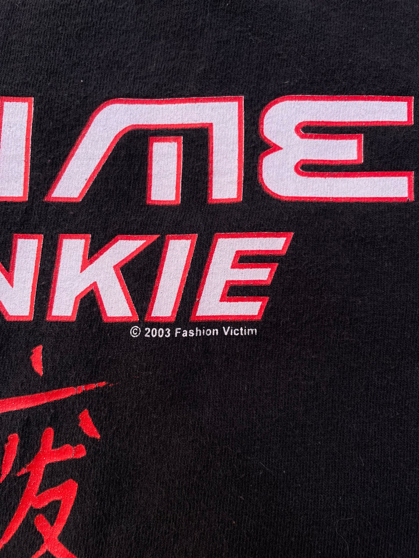 2003 Anime Junkie Fashion Victim Graphic T-Shirt - XL