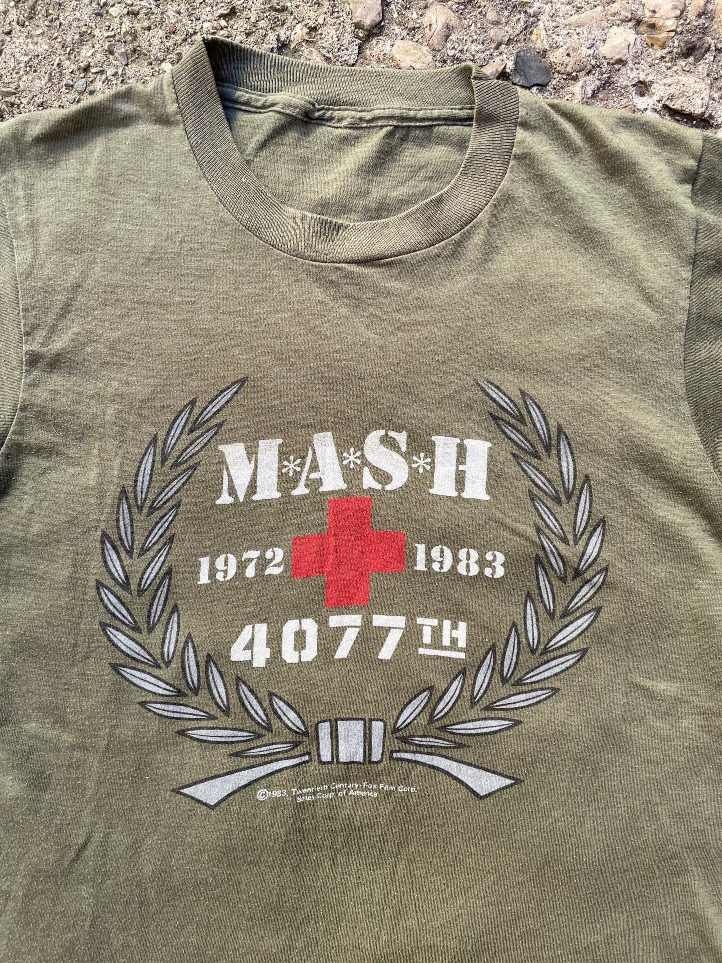 1983 M.A.S.H. TV Promo Graphic T-Shirt - M