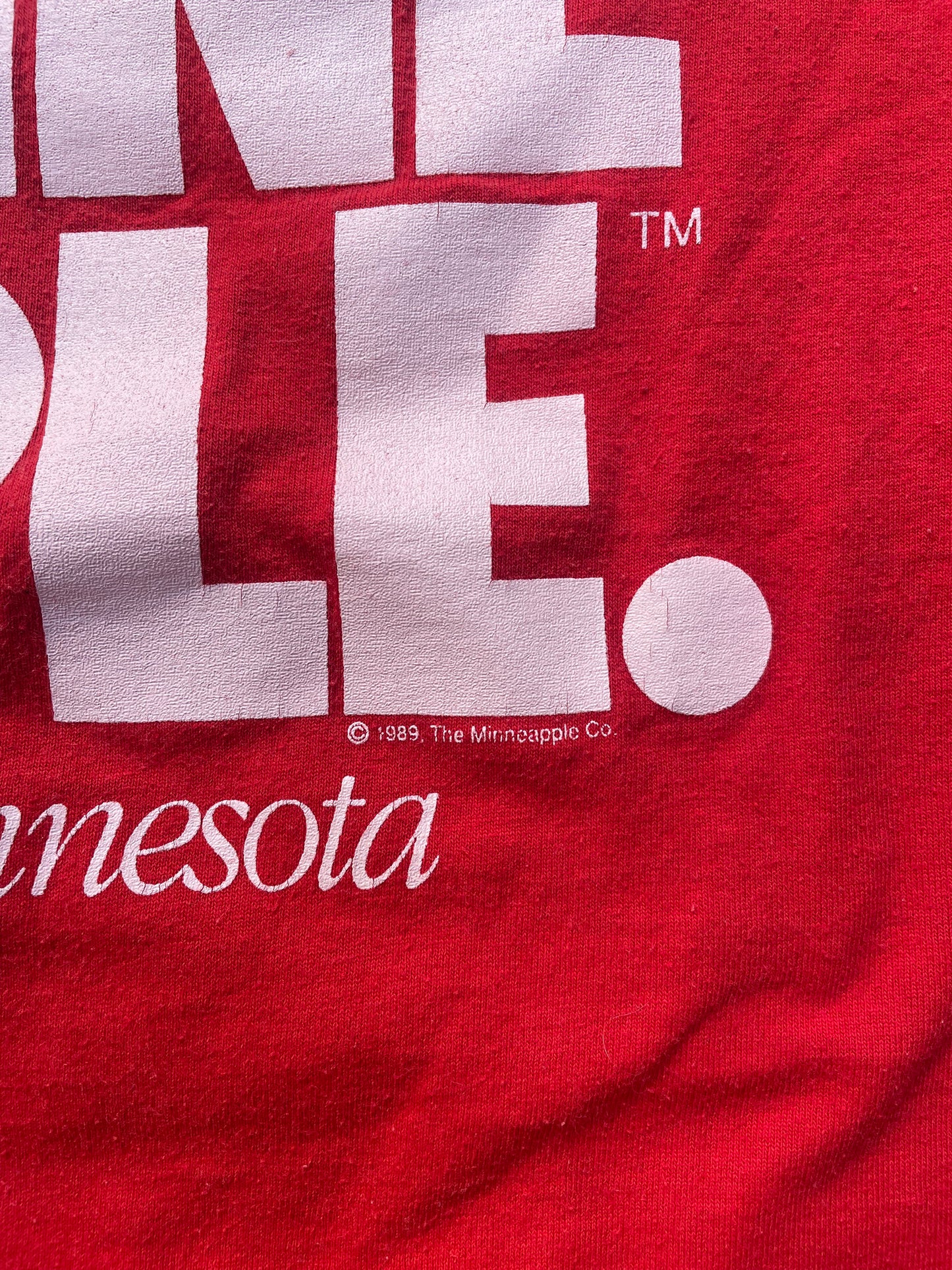 1989 'The Minne-Apple' Graphic T-Shirt - L