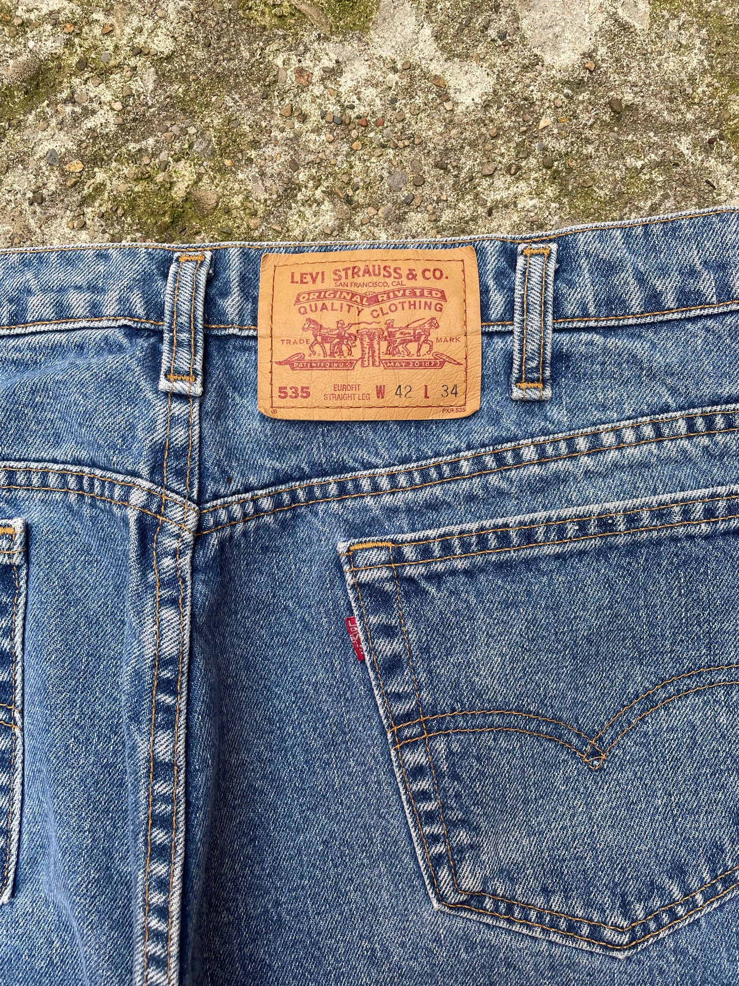 1991 Levi's 535 Baggy Denim Jeans - 40