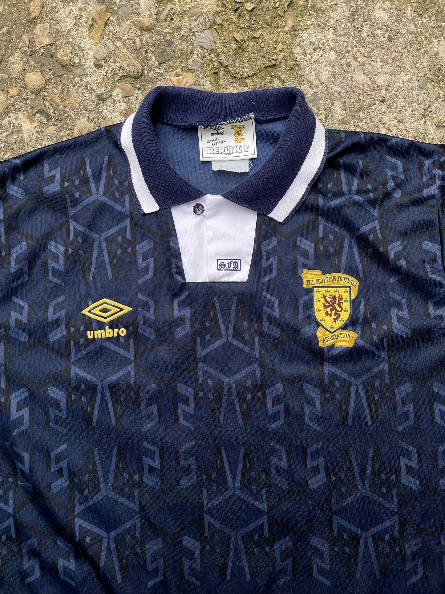 1991-1994 Umbro Scotland Football Association Soccer/Futbol Jersey/Kit - L