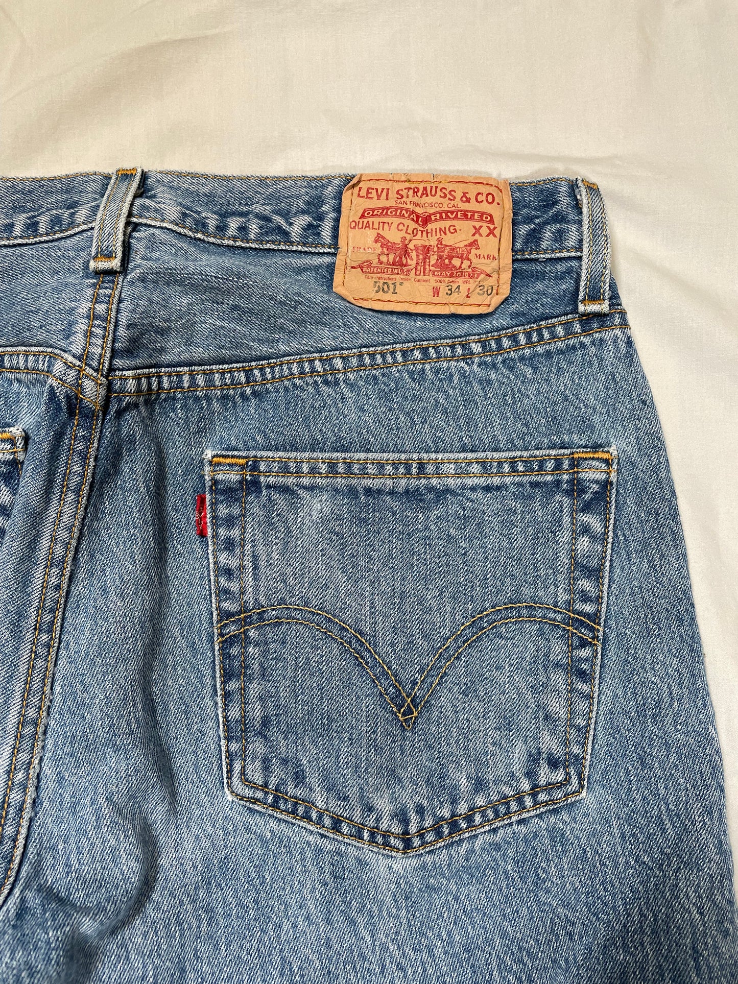 2004 Levi's 501XX Denim Jeans - 32