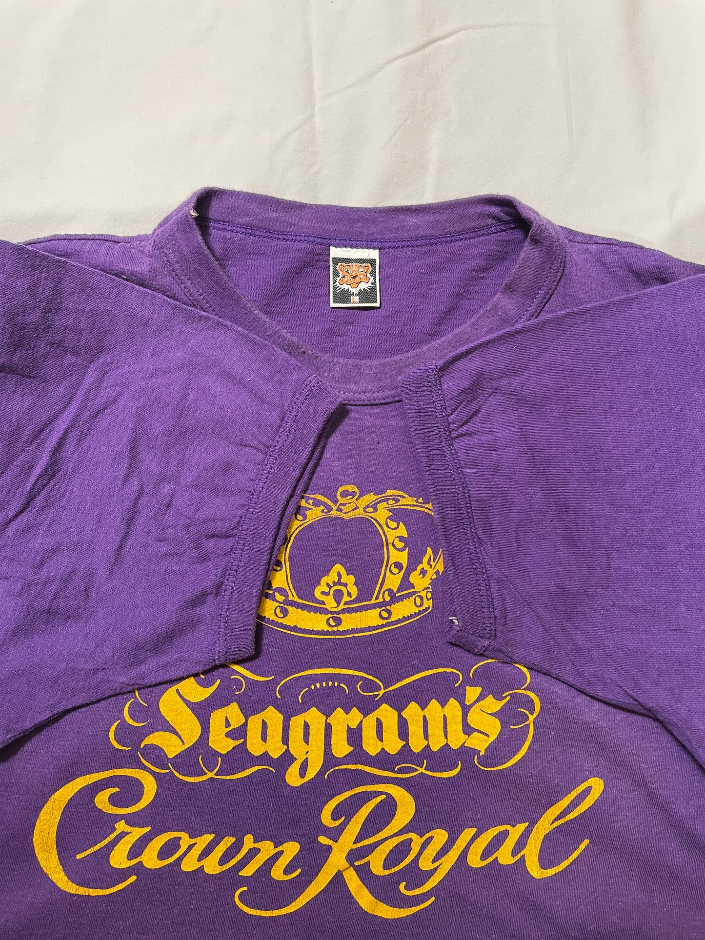 1980's Seagram's Crown Royal Whisky Graphic Ringer T-Shirt - M