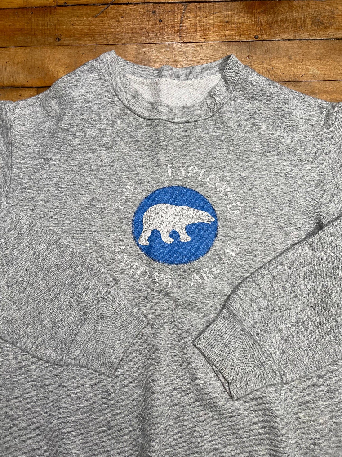 1980's 'I've Explored Canada's Arctic' Crewneck - M