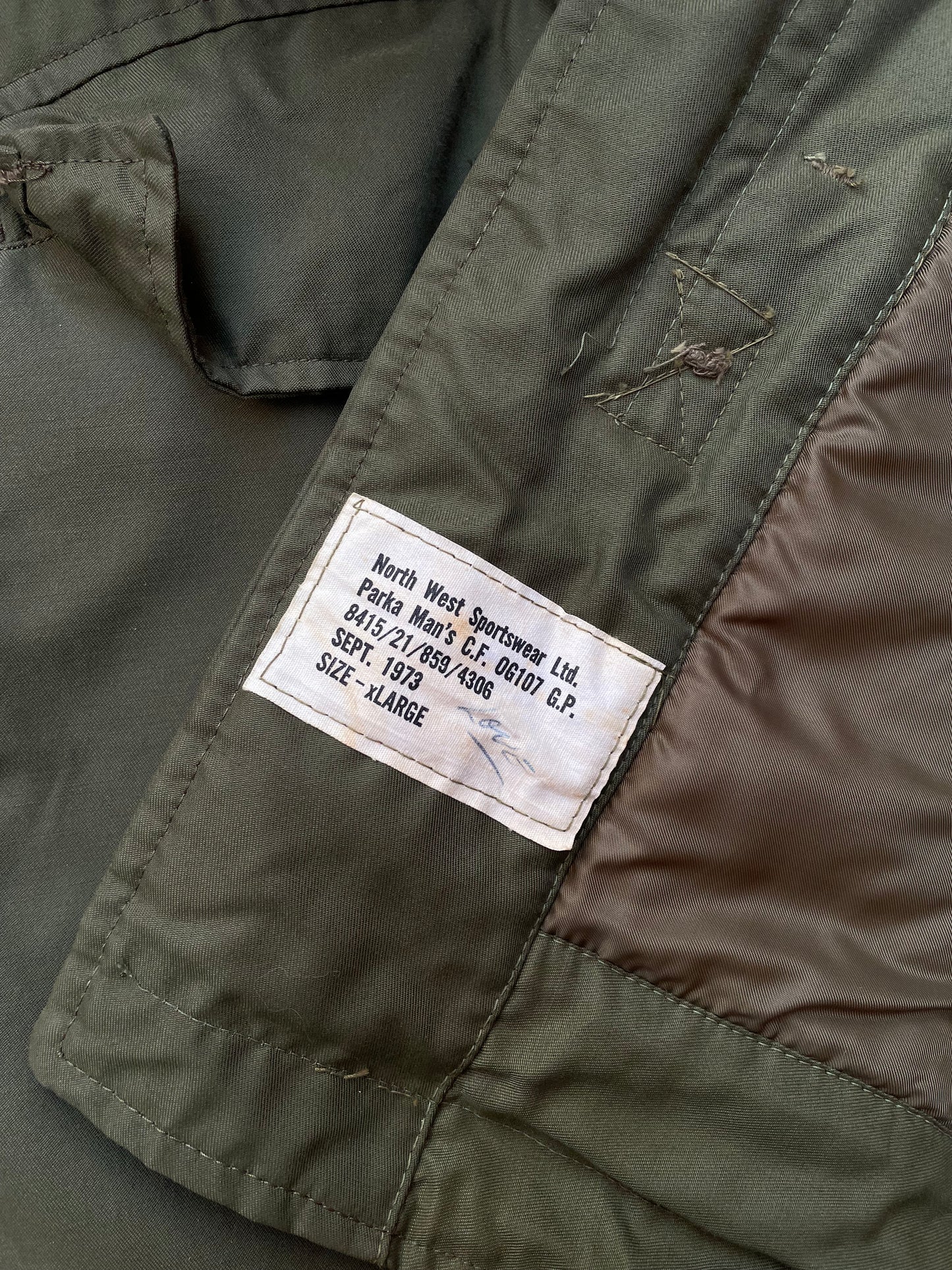 1973 Canadian Armed Forces ECW OG 107 Parka Coat - XL