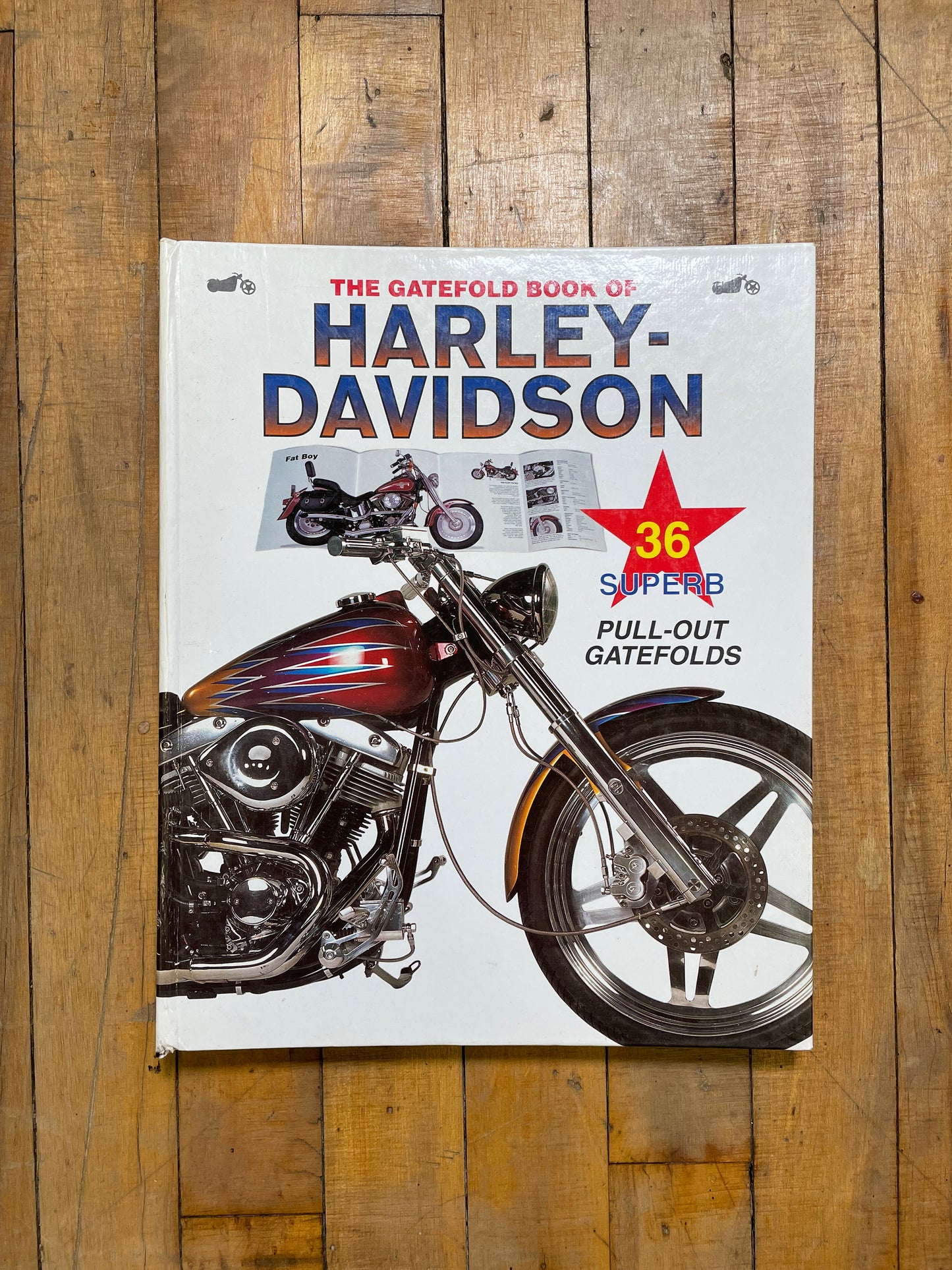 The Gatefold Book of Harley Davidson by Garry Stuart & John Carroll Book