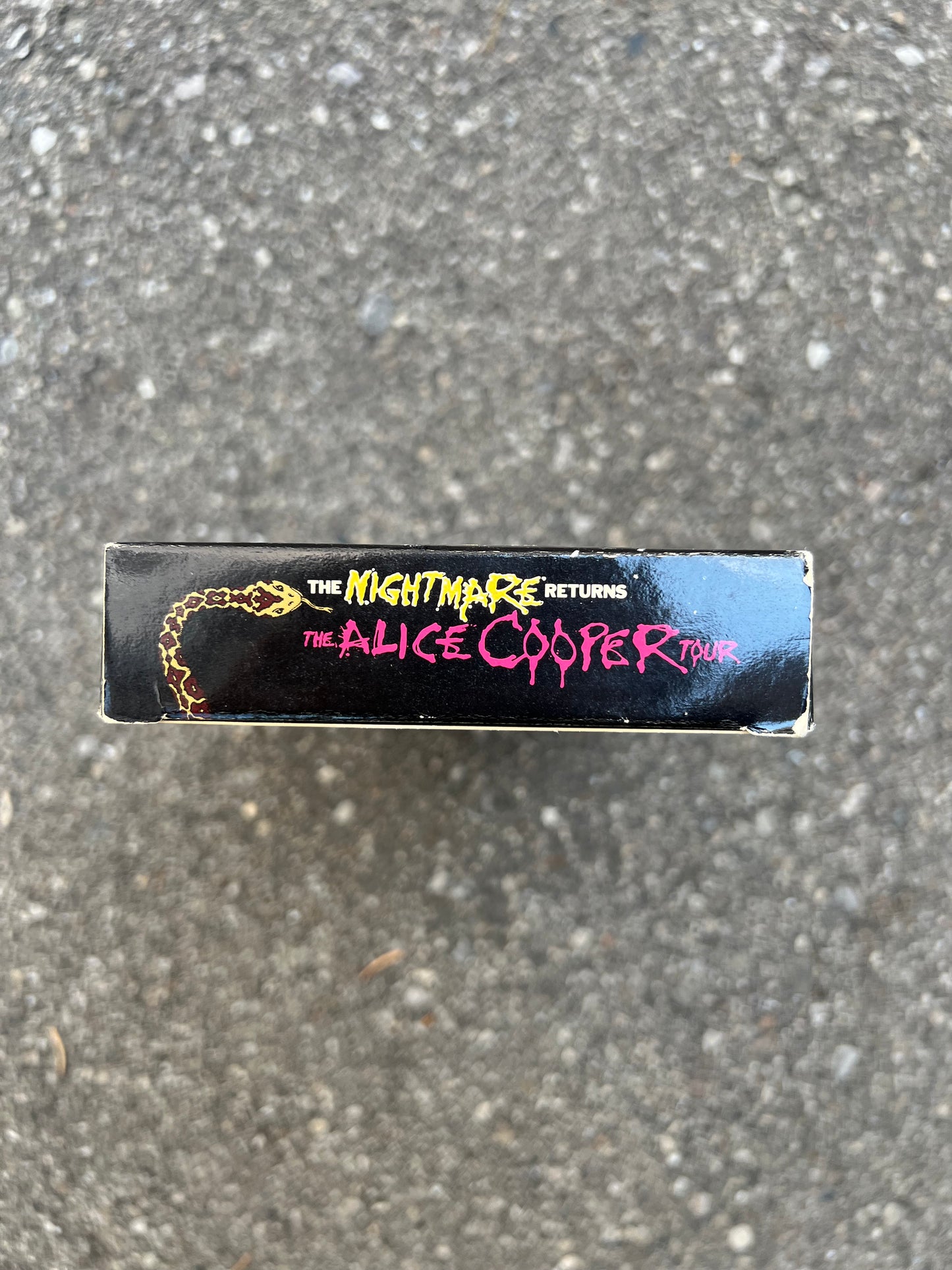 1986 The Nightmare Returns The Alice Cooper Tour VHS Tape
