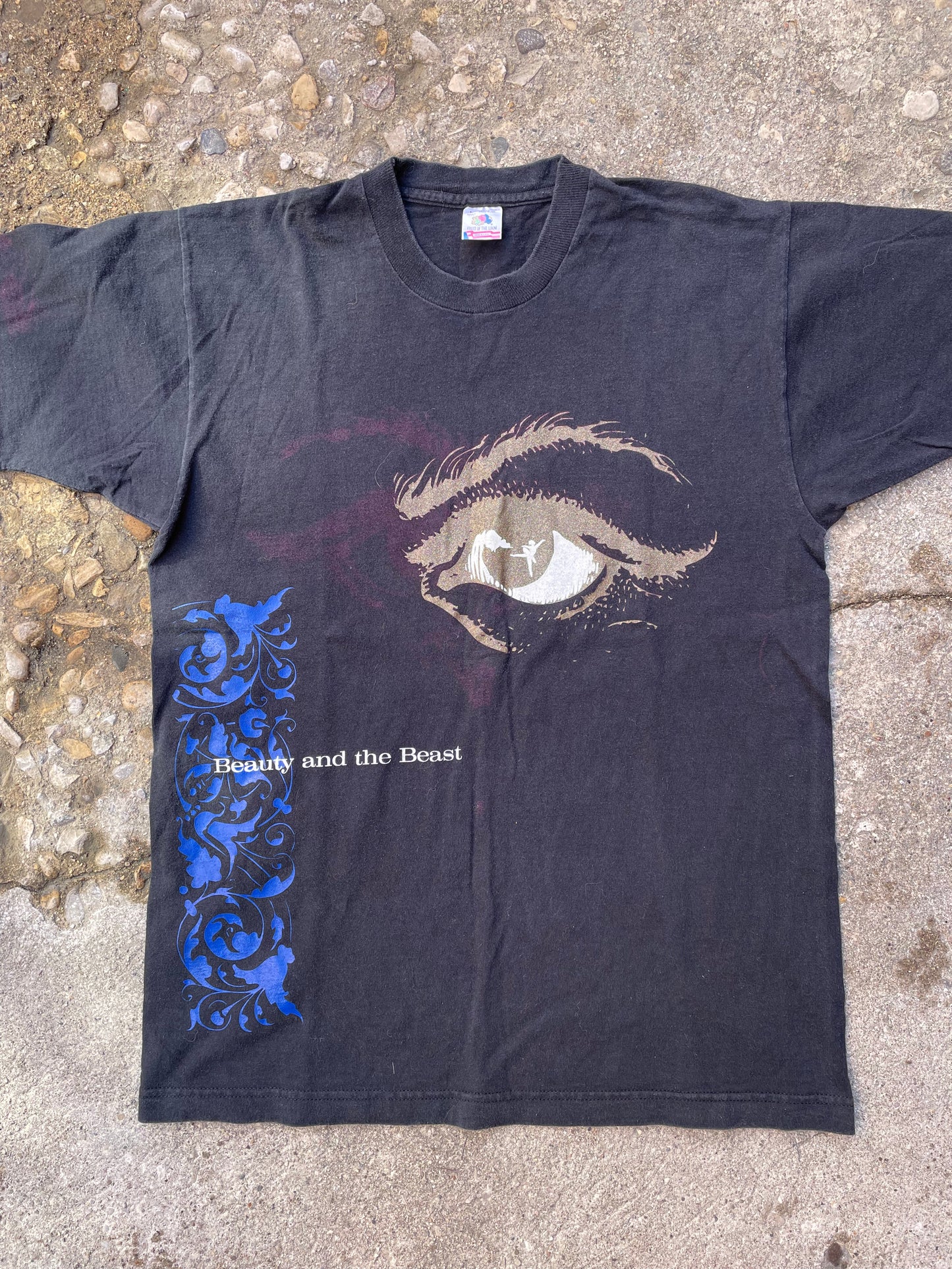 1990's Beauty and the Beast Graphic T-Shirt - L
