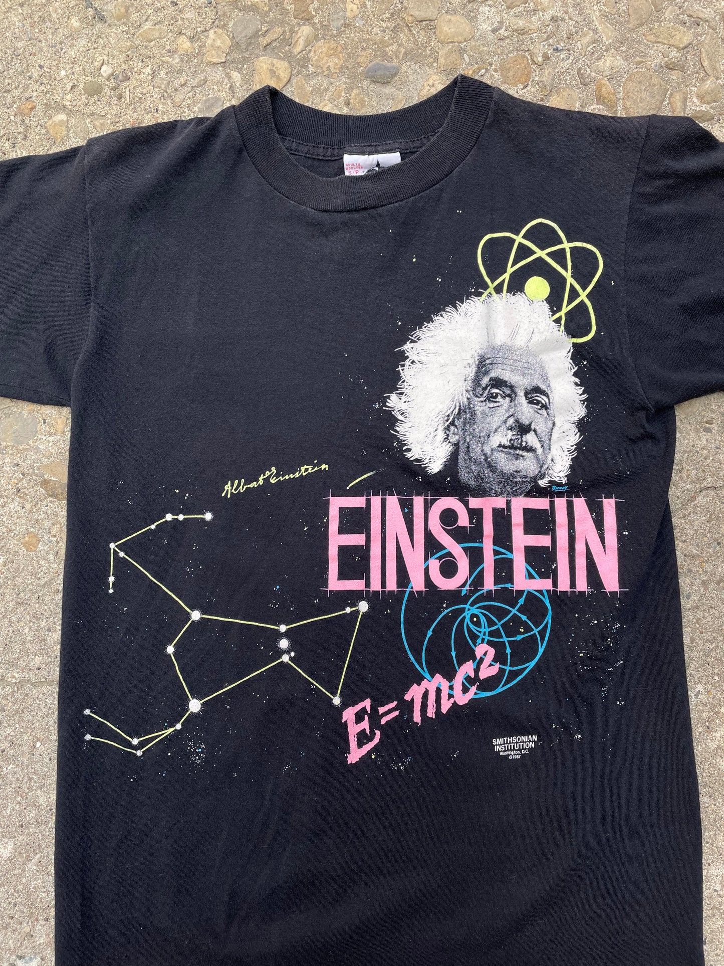 1987 Albert Einstein Graphic T-Shirt - S