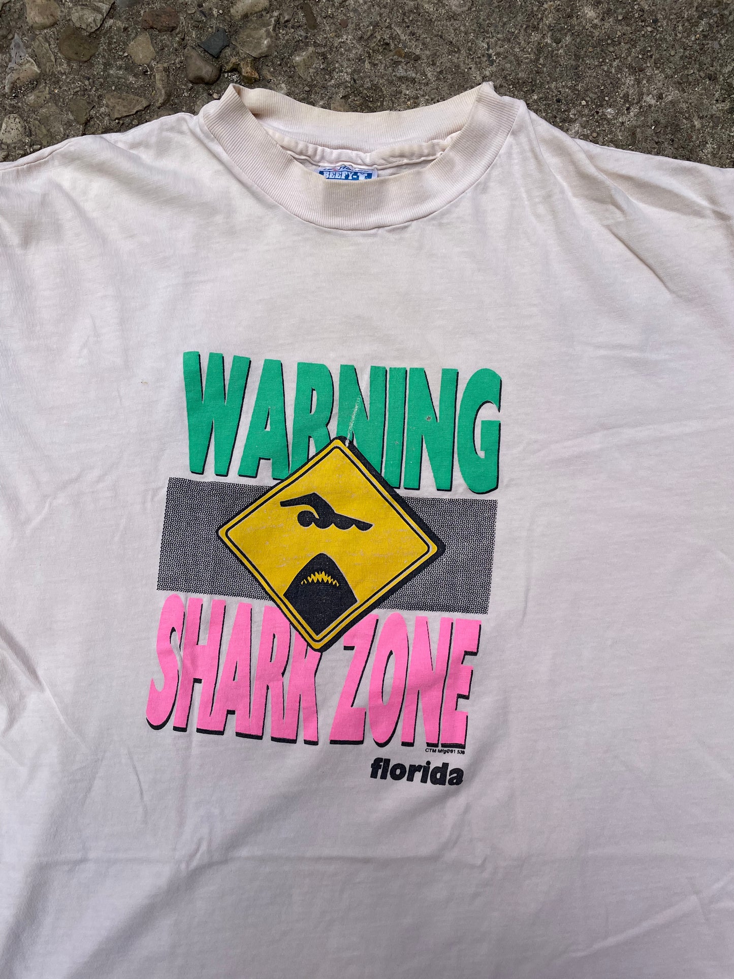 1991 'Warning Shark Zone' Florida Graphic T-Shirt - L