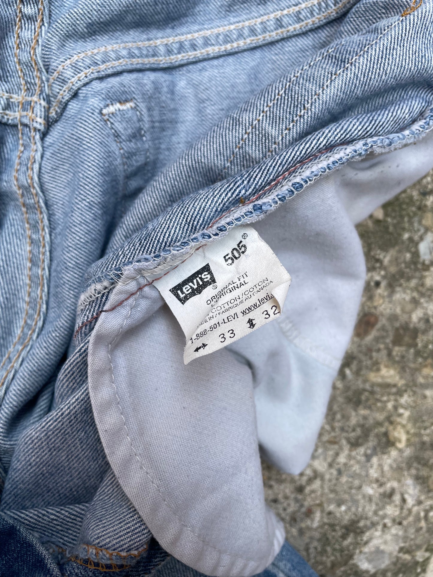 1990's Levi's 505 Denim Jeans - 33
