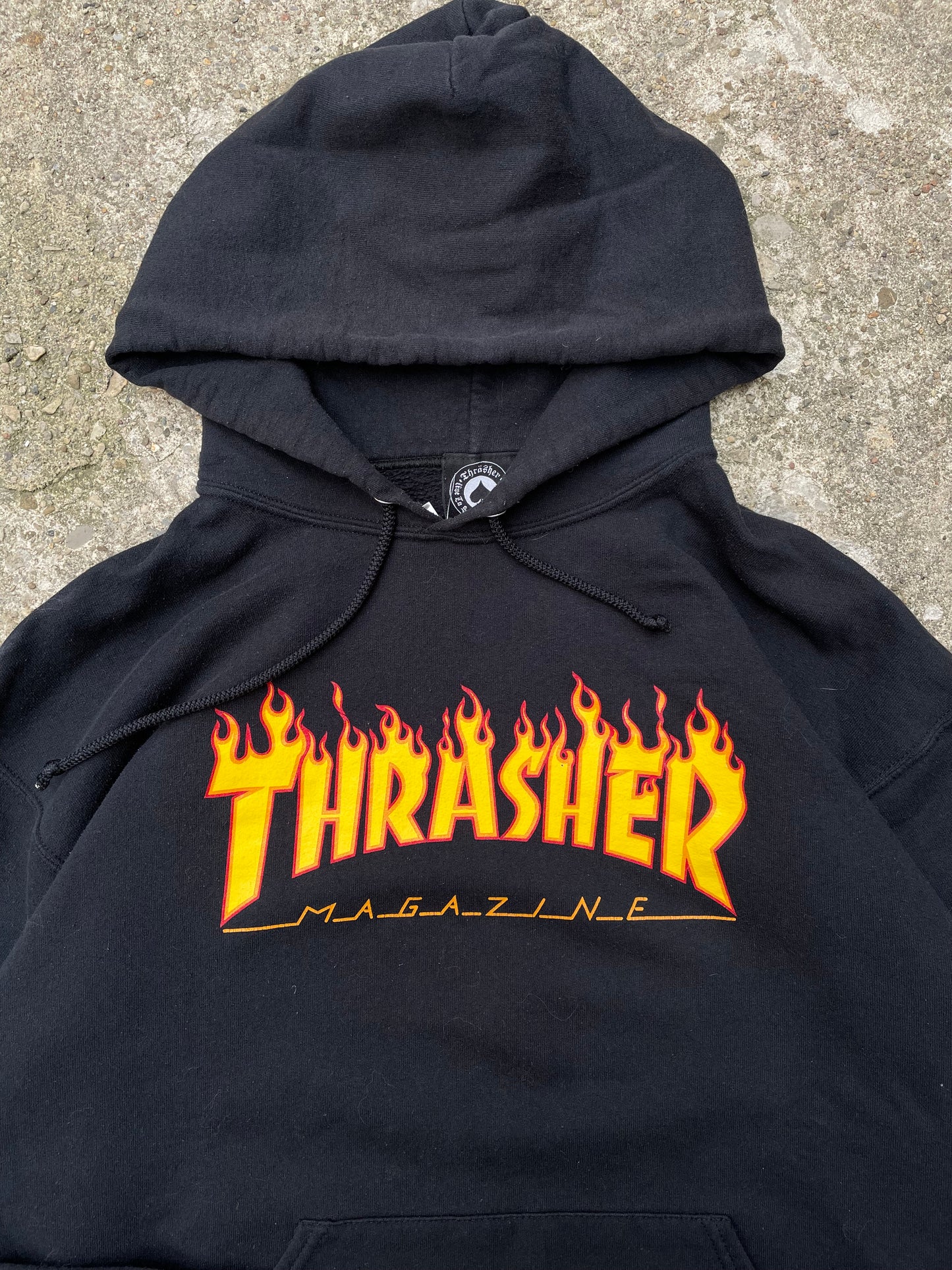 Thrasher Skateboard Magazine Flame Logo Hoodie Sweatshirt - L