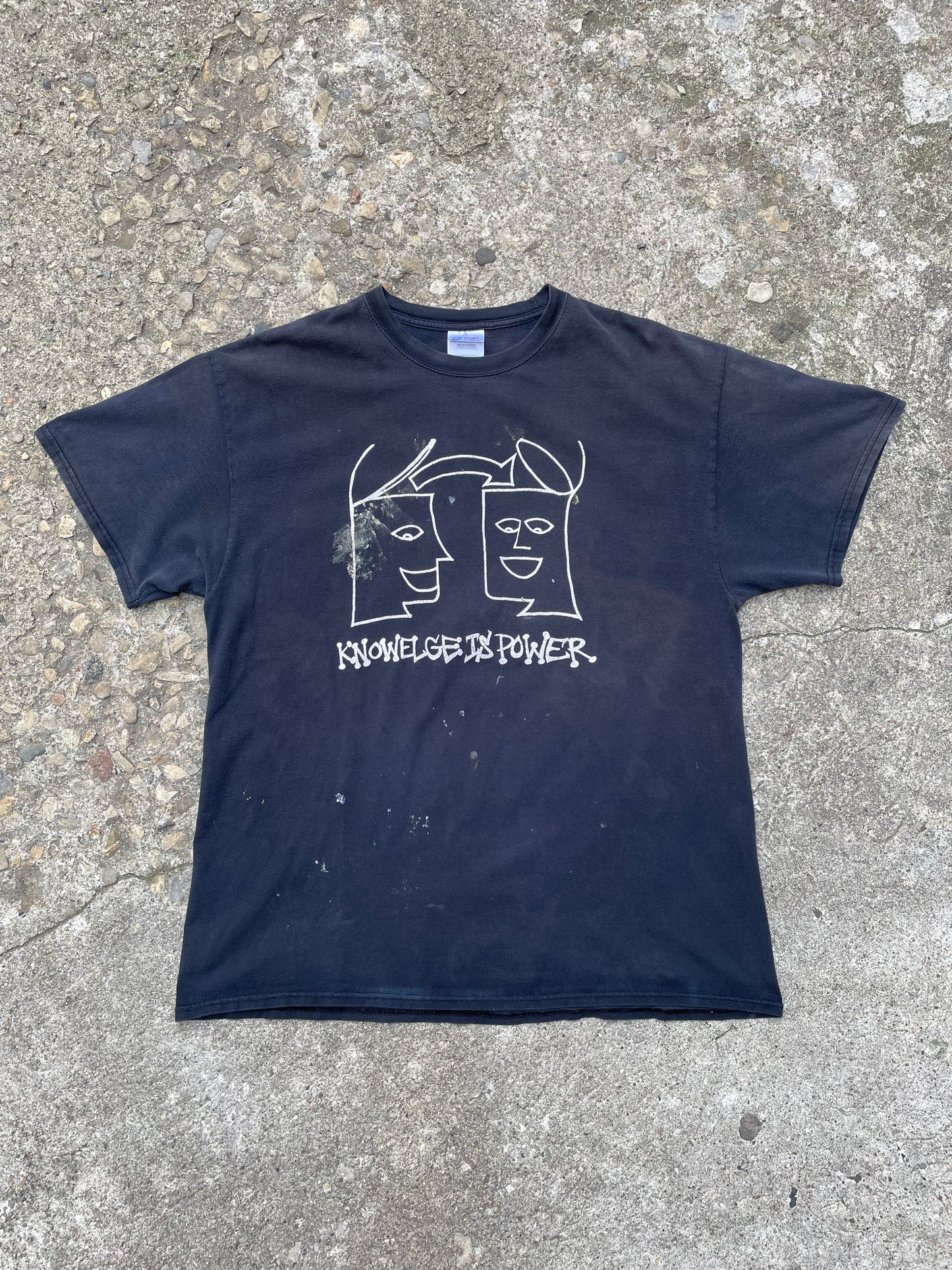 2000's 'Knowledge is Power' Graphic T-Shirt - XL