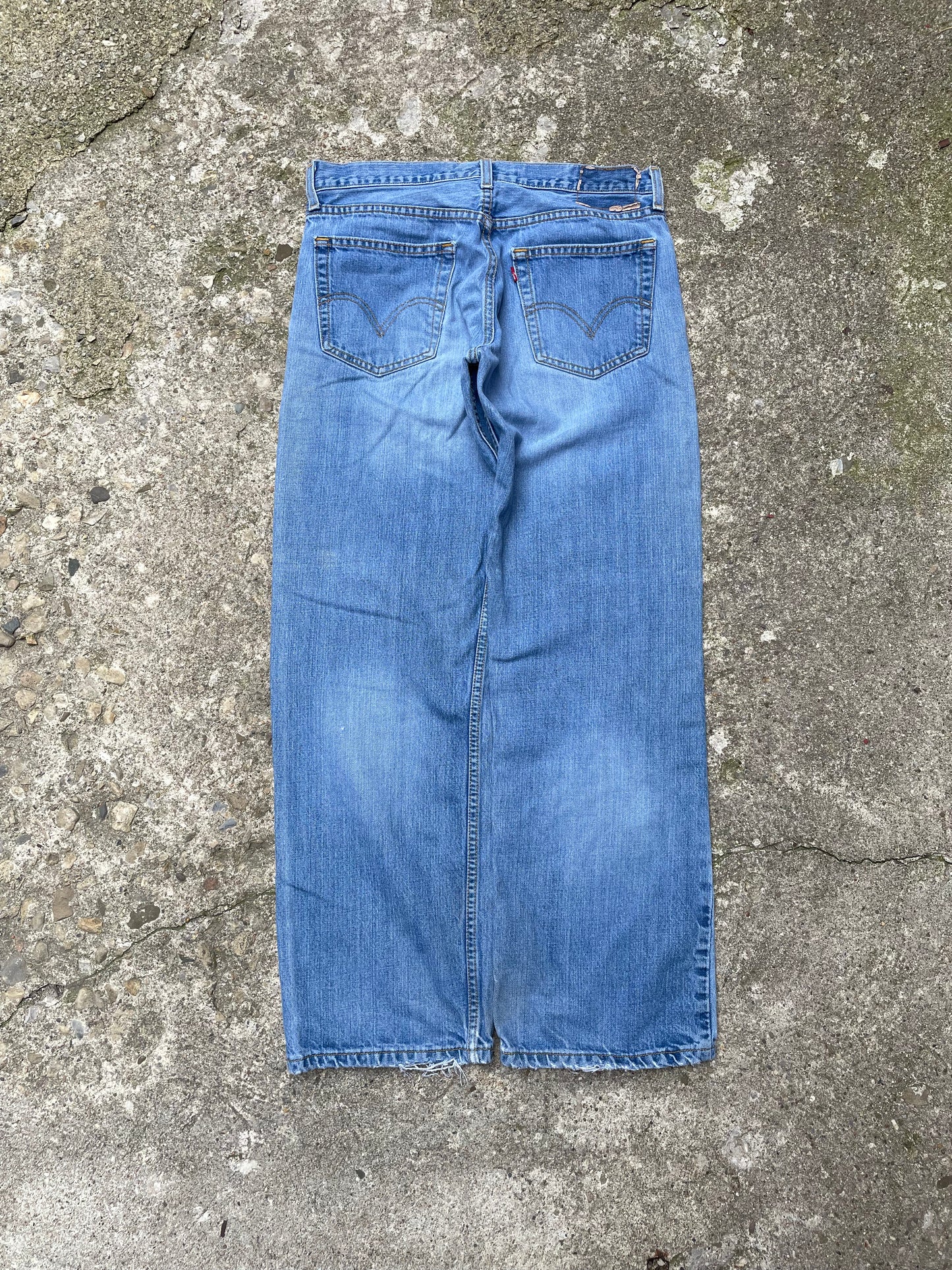 2000's Levi's 529 Straight Leg Denim Jeans - 33