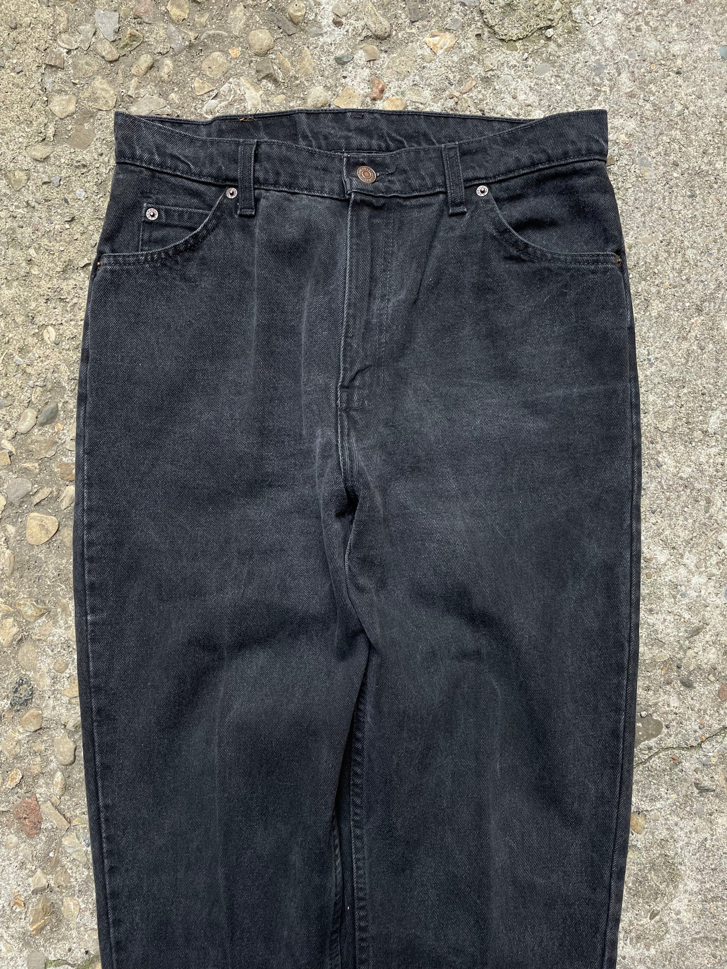 1990's Levi's 622 Orange Tab Black Denim Jeans - 32