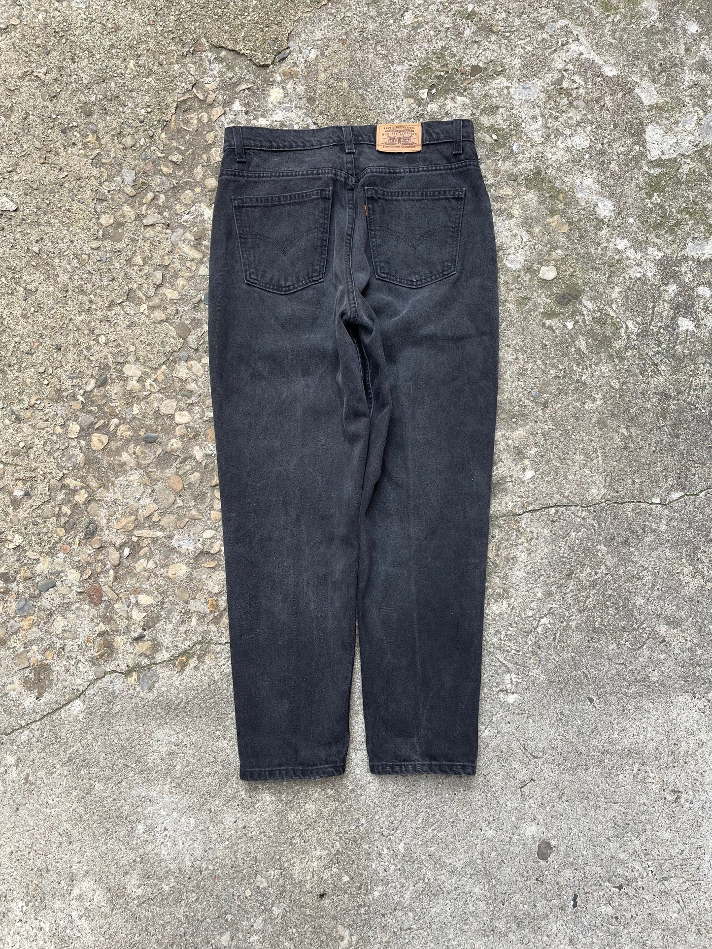 1990's Levi's 622 Orange Tab Black Denim Jeans - 32