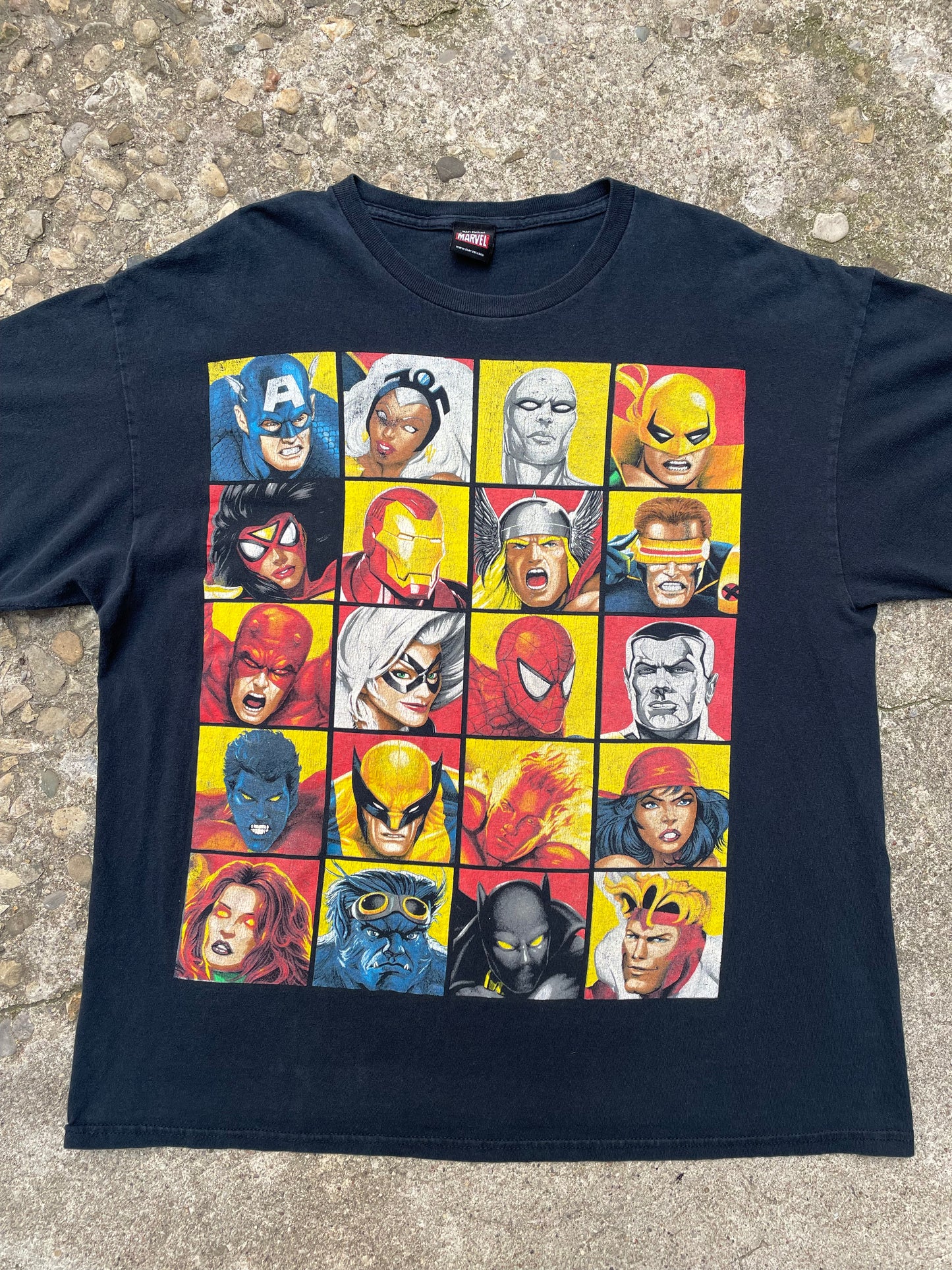 2000's Marvel Mad Engine Graphic T-Shirt - XL