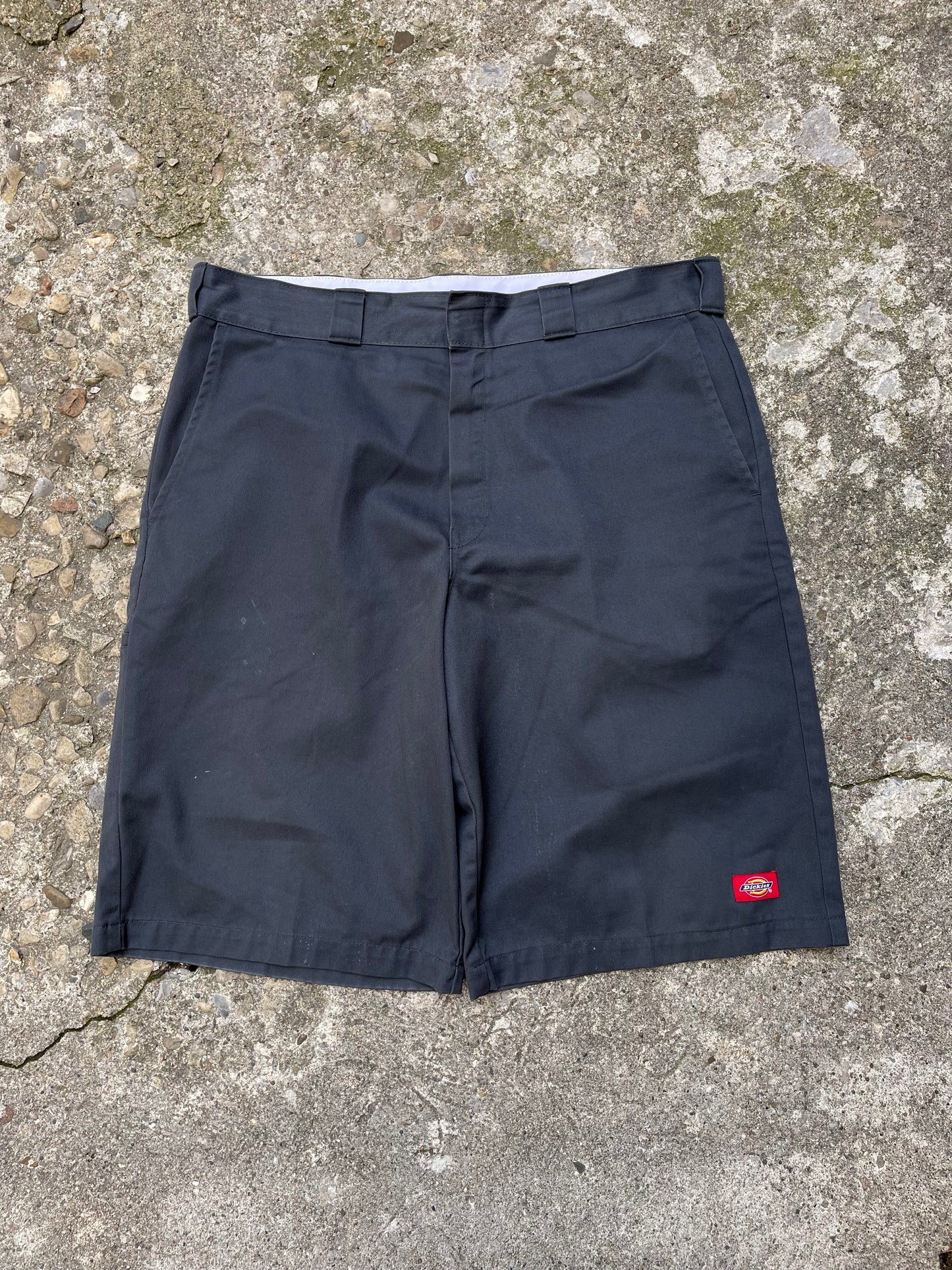 2000's Dickies Loose Fit Grey Work Shorts - 38