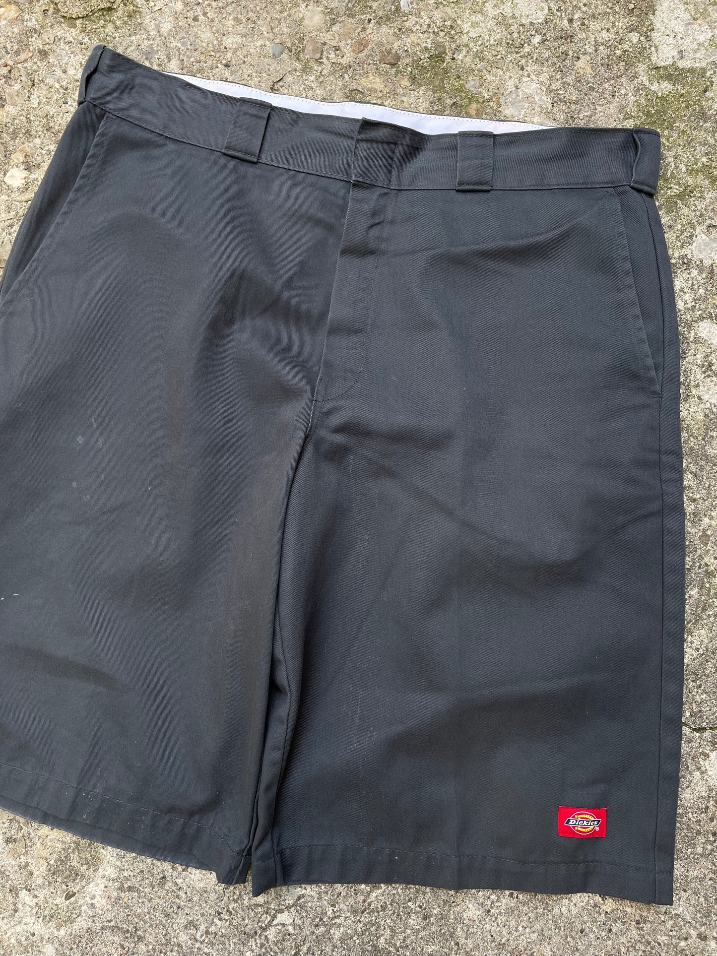 2000's Dickies Loose Fit Grey Work Shorts - 38